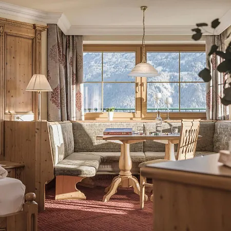 Platzlhof - Mein Im Zillertal 4* 齐勒河谷的里德