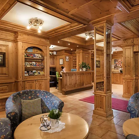 Platzlhof - Mein Im Zillertal 齐勒河谷的里德